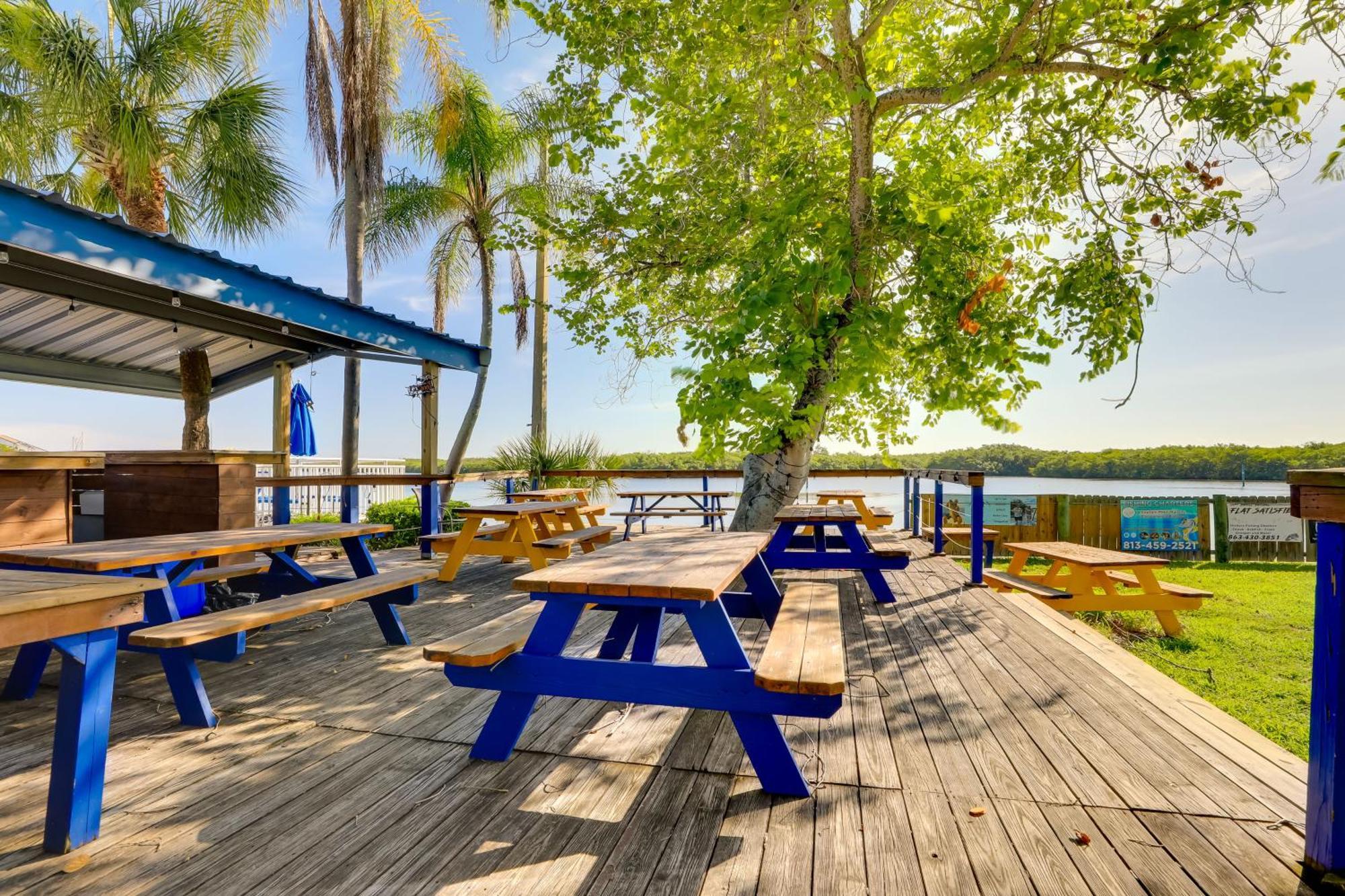 Coastal-Zen Ruskin Retreat Less Than 1 Mi To Beach! Bagian luar foto