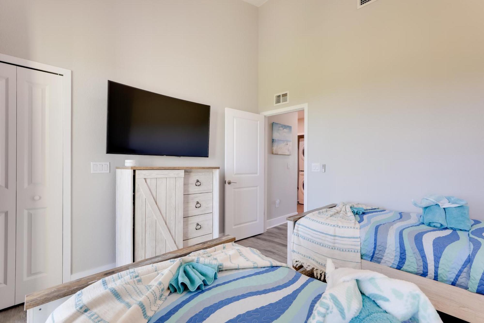 Coastal-Zen Ruskin Retreat Less Than 1 Mi To Beach! Bagian luar foto